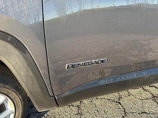 2023 Jeep Renegade Latitude