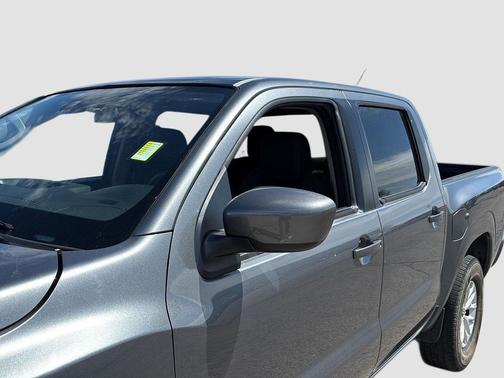 Gun Metallic 2024 Nissan Frontier SV