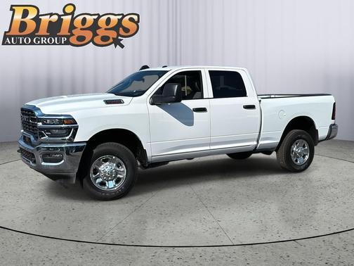 2025 RAM 2500 Tradesman Crew Cab 4x4 6'4' Box