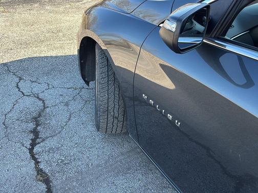 2017 Chevrolet Malibu 1LT