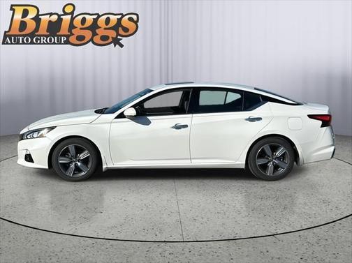2022 Nissan Altima 2.5 SL