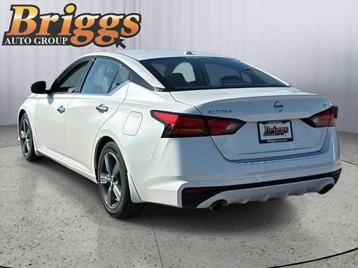 2022 Nissan Altima 2.5 SL