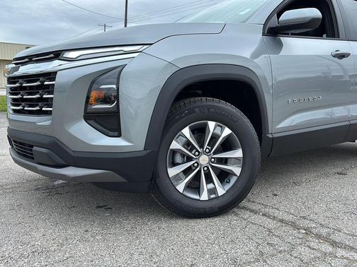 Sterling Gray Metallic 2026 Chevrolet Equinox 1LT