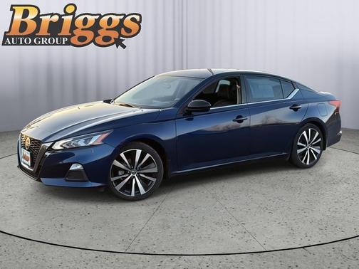 2021 Nissan Altima SR FWD