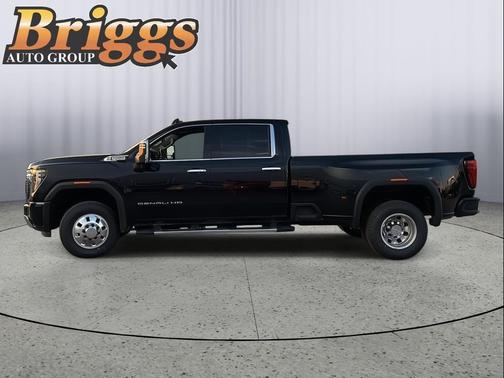 2024 GMC Sierra 3500 Denali