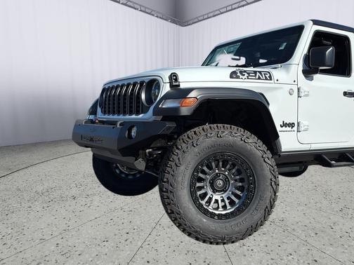 Bright White Clearcoat 2026 Jeep Wrangler Sport S
