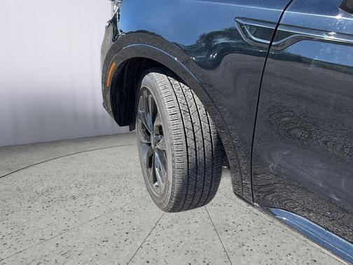 Ebony Black 2023 Kia Sorento SX
