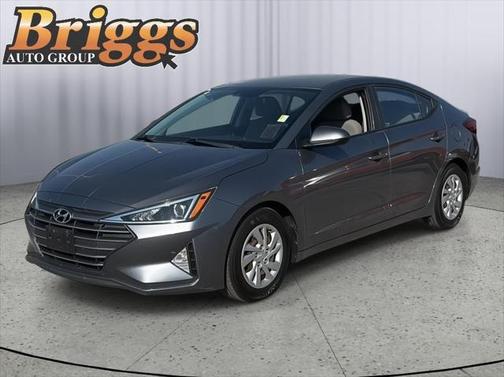 2019 Hyundai ELANTRA SE