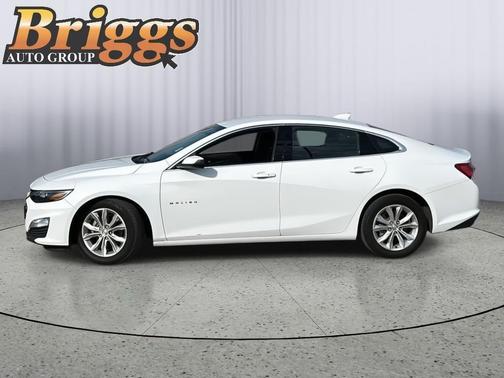 2022 Chevrolet Malibu FWD LT