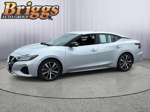 2023 Nissan Maxima SV Xtronic CVT