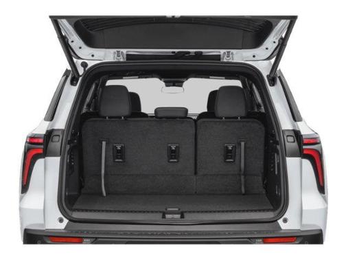 Radiant Red Tintcoat 2026 Chevrolet Traverse LT