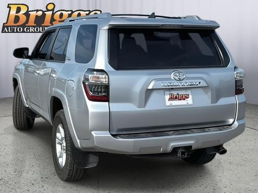 Classic Silver Metallic 2017 Toyota 4Runner TRD Off Road Premium