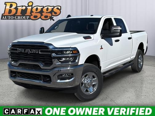 2025 RAM 2500 Tradesman Crew Cab 4x4 6'4' Box