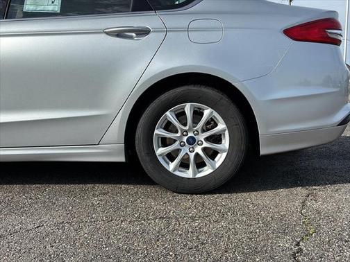2017 Ford Fusion S