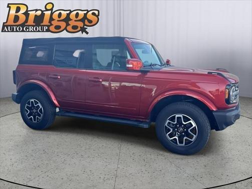 2022 Ford Bronco Outer Banks