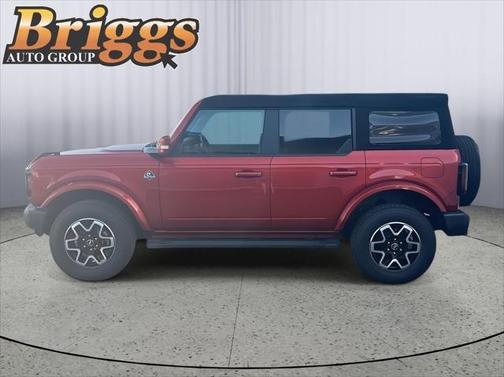 2022 Ford Bronco Outer Banks