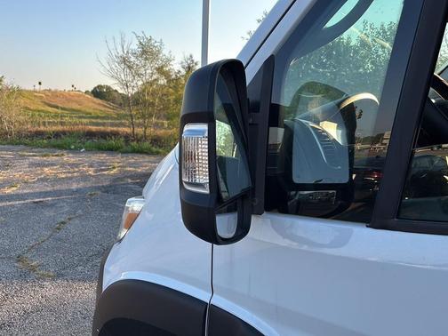 2025 RAM ProMaster 1500 Base
