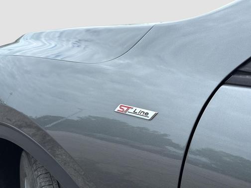 Carbonized Gray Metallic 2025 Ford Escape ST-Line Select