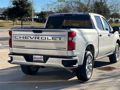 2022 Chevrolet Silverado 1500 Custom