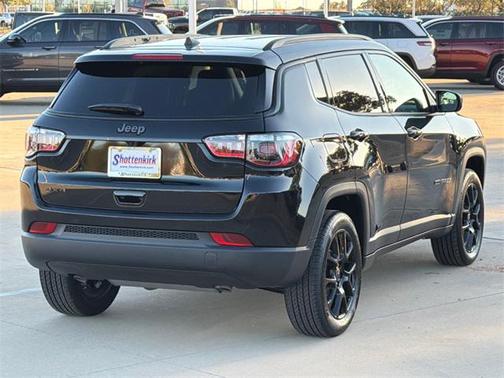 2026 Jeep Compass Latitude