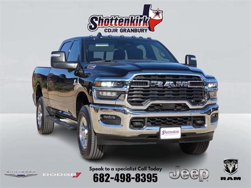 2025 RAM 2500 Tradesman Crew Cab 4x4 6'4' Box
