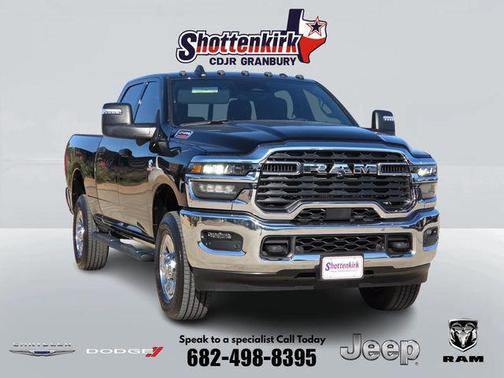2025 RAM 2500 Tradesman Crew Cab 4x4 6'4' Box