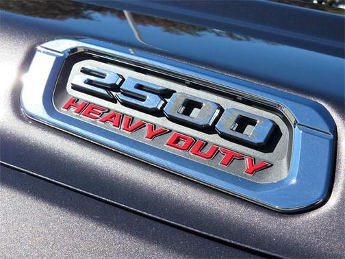 2026 RAM 2500 Tradesman Crew Cab 4x4 6'4' Box