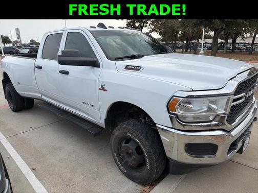2021 RAM 3500 Tradesman Crew Cab 4x4 8' Box