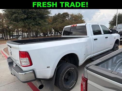 2021 RAM 3500 Tradesman Crew Cab 4x4 8' Box