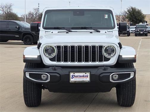 2024 Jeep Wrangler 4-Door Sahara 4x4