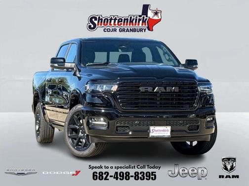 Diamond Black Crystal Pearlcoat 2026 RAM 1500 Laramie