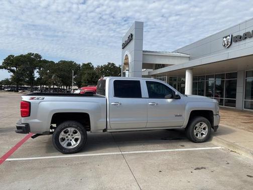 2018 Chevrolet Silverado 1500 2LT
