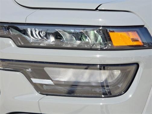 2026 RAM 2500 Lone Star Crew Cab 4x4 6'4' Box