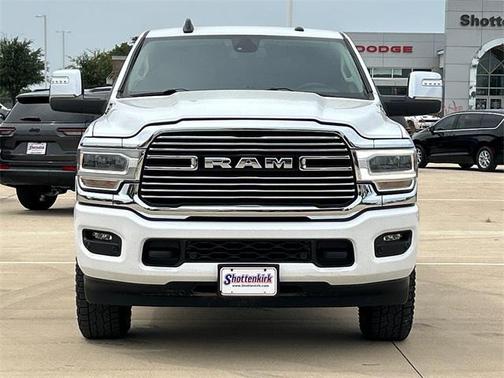 2024 RAM 2500 Laramie Crew Cab 4x4 6'4' Box