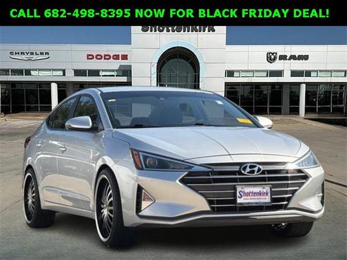 2019 Hyundai ELANTRA SEL