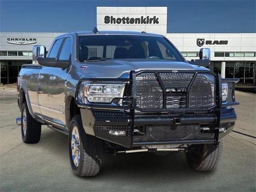 2019 RAM 3500 Limited Crew Cab 4x4 8' Box