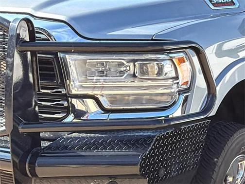 2019 RAM 3500 Limited Crew Cab 4x4 8' Box