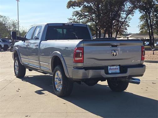 2019 RAM 3500 Limited Crew Cab 4x4 8' Box