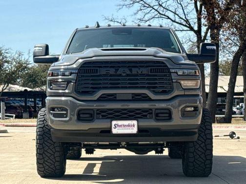 2026 RAM 2500 Black Express Crew Cab 4x4 6'4' Box