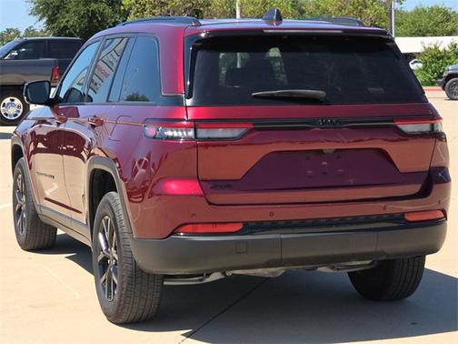 2024 Jeep Grand Cherokee Altitude