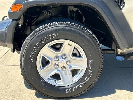 2020 Jeep Gladiator Sport S