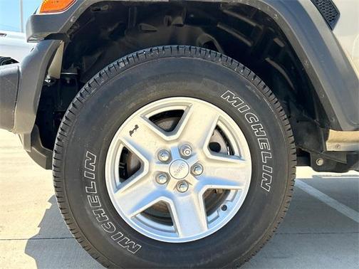 2020 Jeep Gladiator Sport S