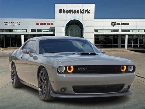 2017 Dodge Challenger R/T 392