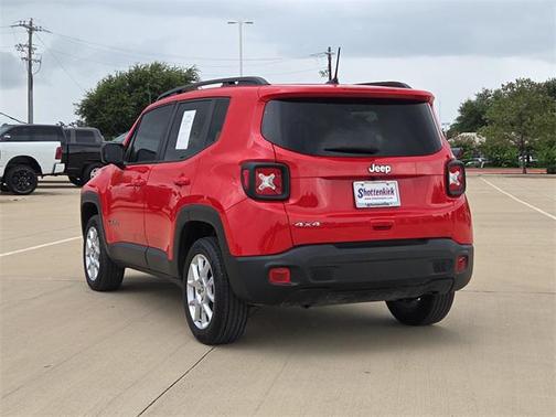 2023 Jeep Renegade Latitude