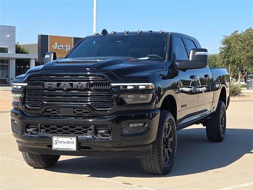 2025 RAM 2500 Laramie Crew Cab 4x4 6'4' Box