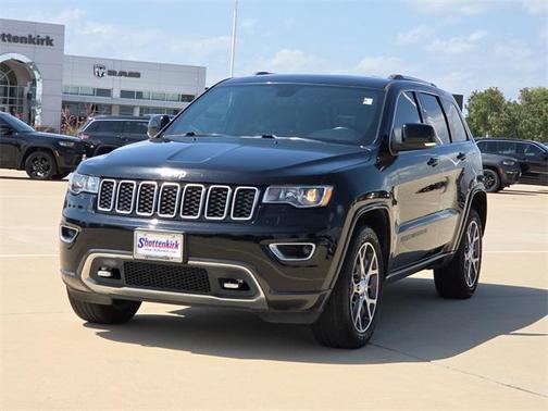 2018 Jeep Grand Cherokee Sterling Edition