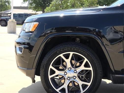 2018 Jeep Grand Cherokee Sterling Edition