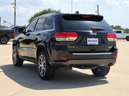 2018 Jeep Grand Cherokee Sterling Edition