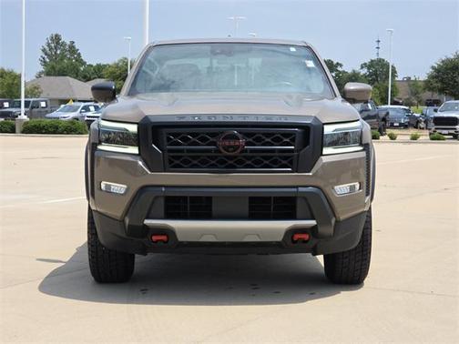 2023 Nissan Frontier PRO-X