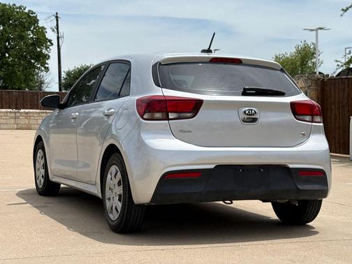 Silky Silver 2021 Kia Rio S